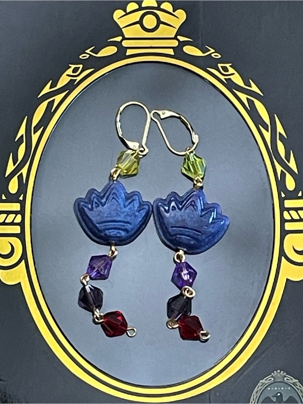 Twisted Wonderland Vil Schoenheit Inspired Groovy Candy Earrings